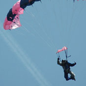 2006-06-18-Belgrade-SkyDiveWedding