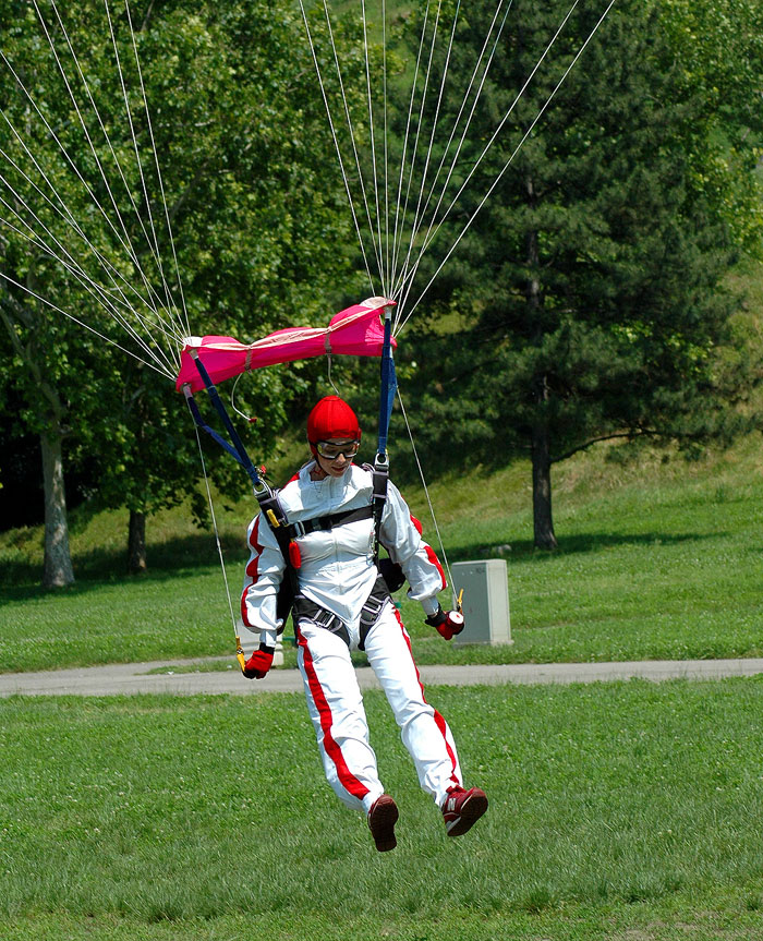 2006-06-18-Belgrade-SkyDiveWedding