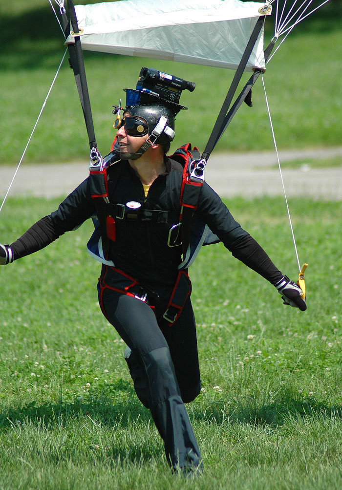 2006-06-18-Belgrade-SkyDiveWedding