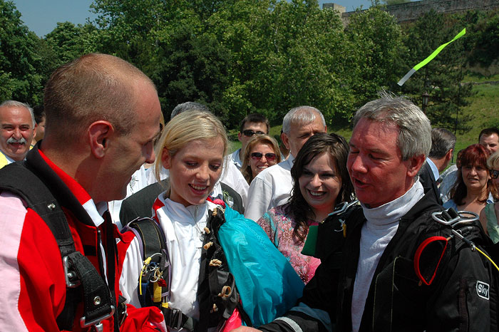 2006-06-18-Belgrade-SkyDiveWedding
