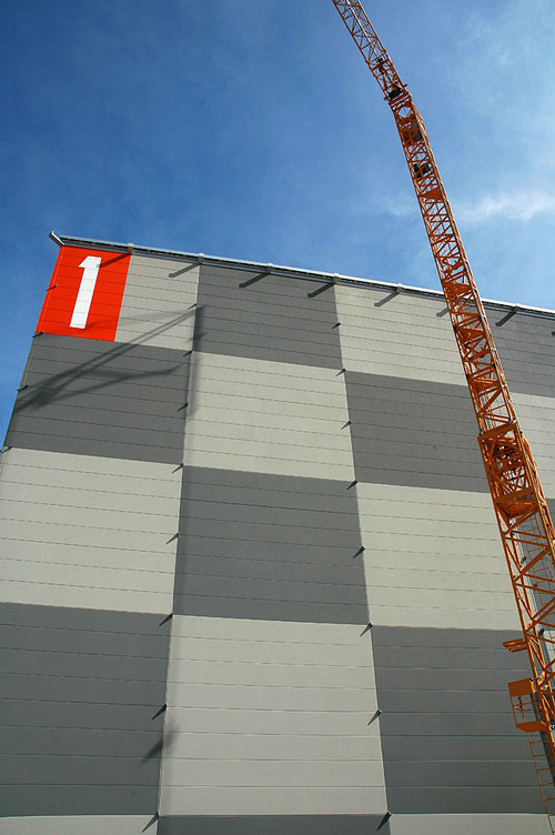 Deutschland2005/SuperComputerInGarching