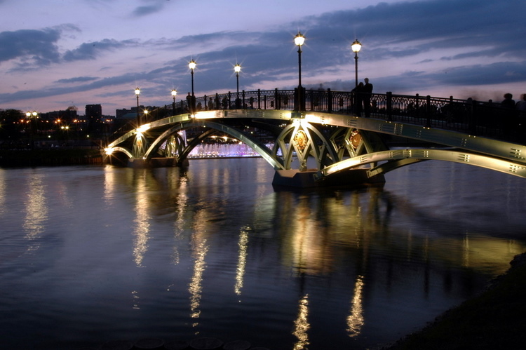MoscowByNight