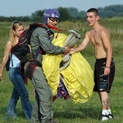 SkyDiving_03Sep2006