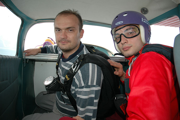 SkyDiving_03Sep2006