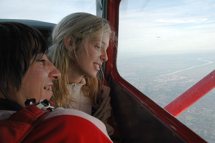 SkyDiving_03Sep2006
