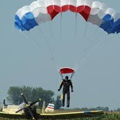 SkyDiving_10Sep2006