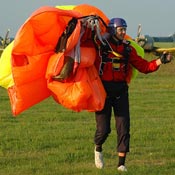 SkyDiving_10Sep2006