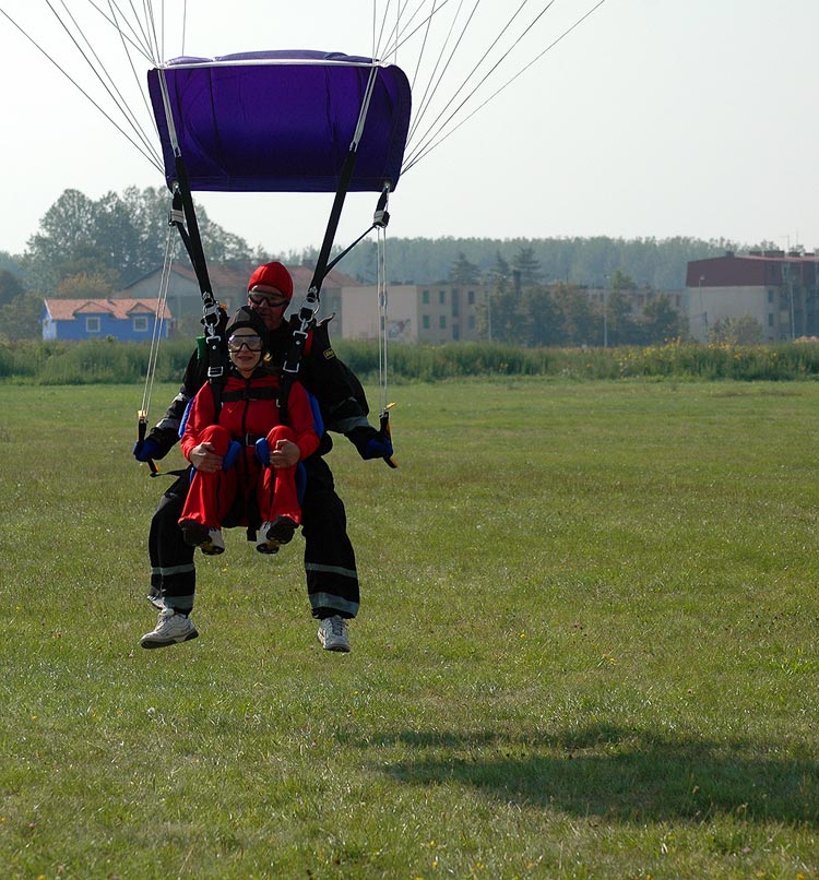 SkyDiving_10Sep2006