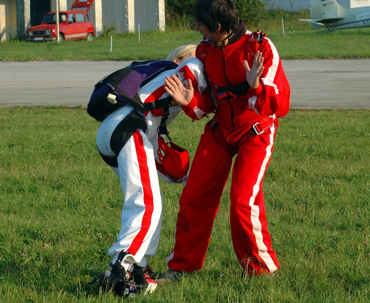 SkyDiving_10Sep2006