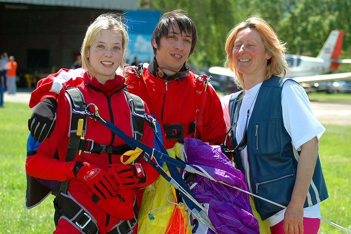SkyDiving_13-14-Maj2006