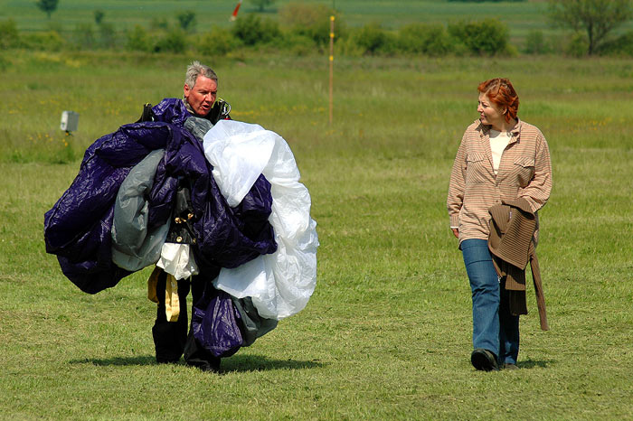 SkyDiving_13-14-Maj2006