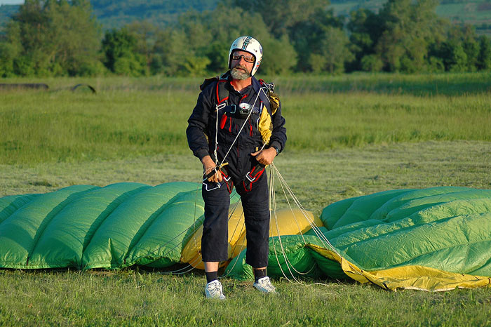 SkyDiving_13-14-Maj2006
