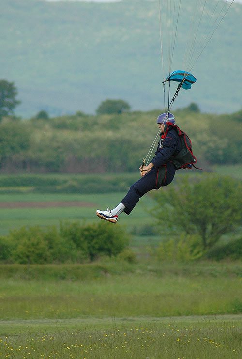 SkyDiving_13-14-Maj2006