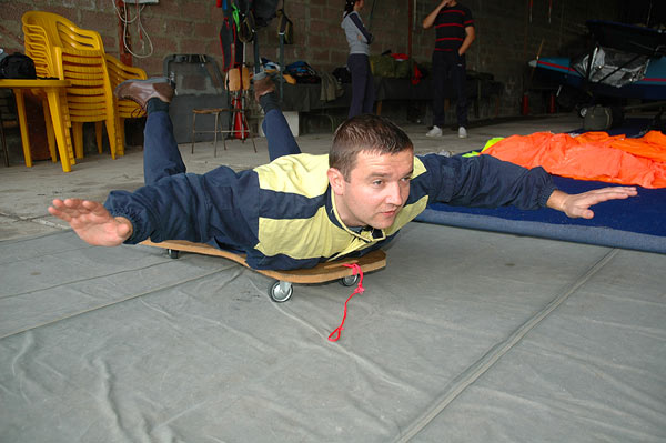 SkyDiving_13-15-Oct2006-Paracin