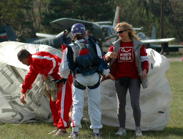 SkyDiving_13-15-Oct2006-Paracin