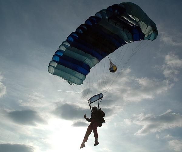 SkyDiving_13-15-Oct2006-Paracin