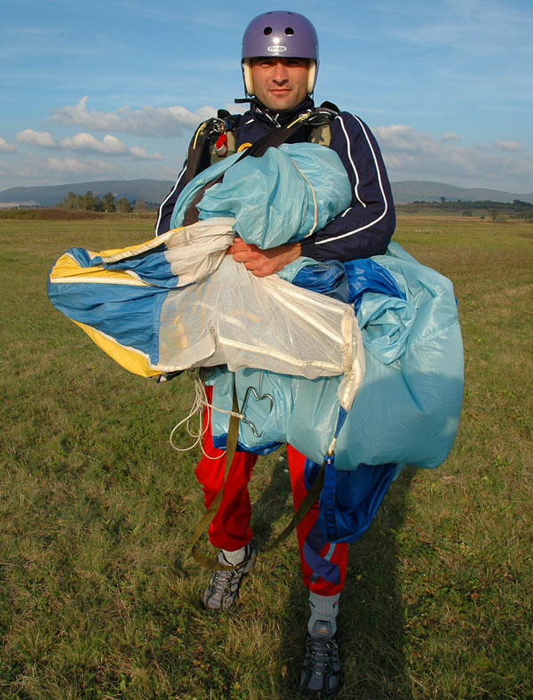SkyDiving_13-15-Oct2006-Paracin