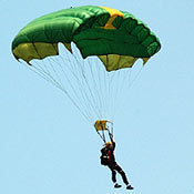 SkyDiving_13August2005