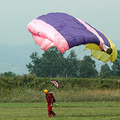 SkyDiving_13August2005