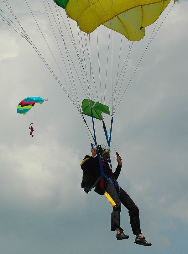 SkyDiving_15Jun2006