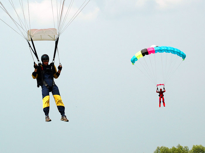 SkyDiving_15Jun2006