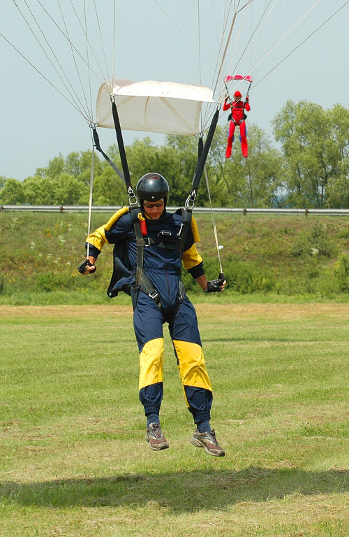 SkyDiving_15Jun2006