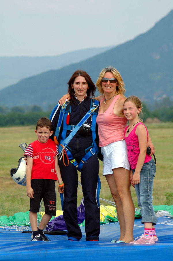 SkyDiving_15Jun2006