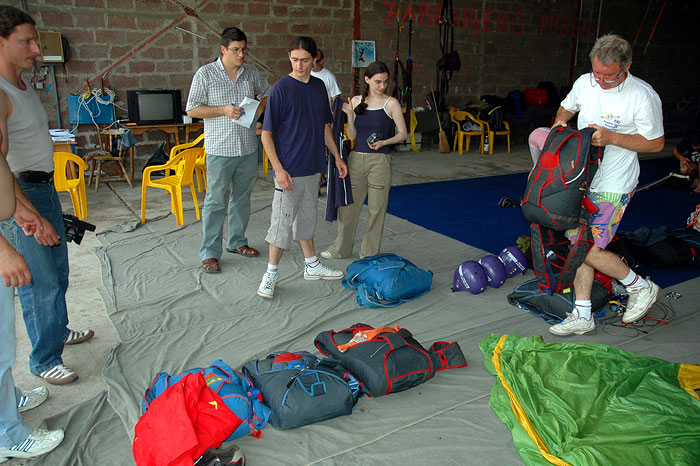 SkyDiving_15Jun2006
