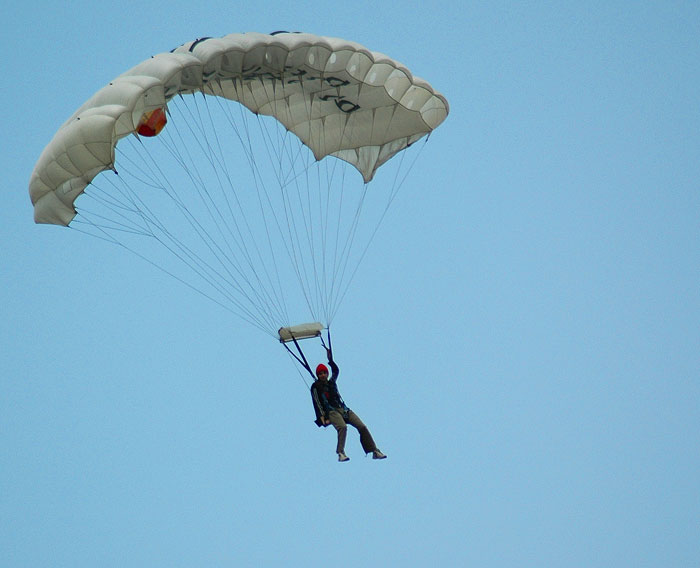 SkyDiving_15Jun2006