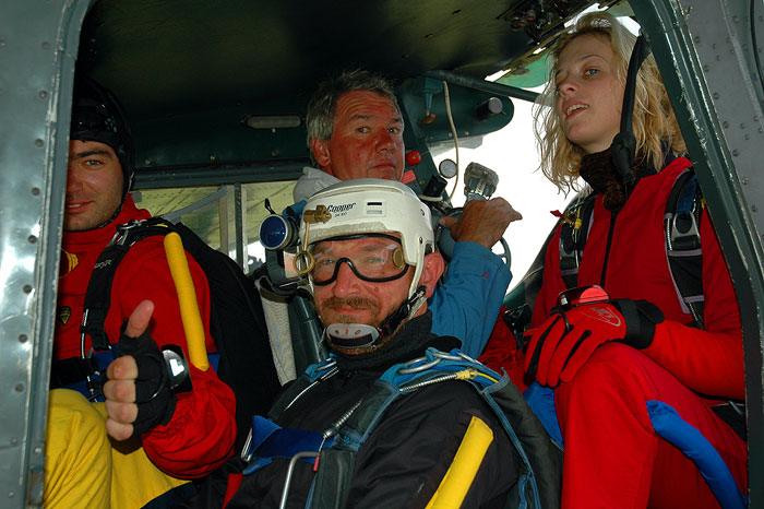 SkyDiving_15Jun2006