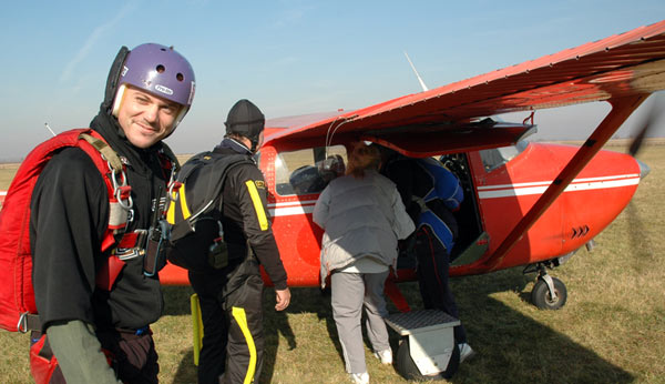 SkyDiving_18Nov2006