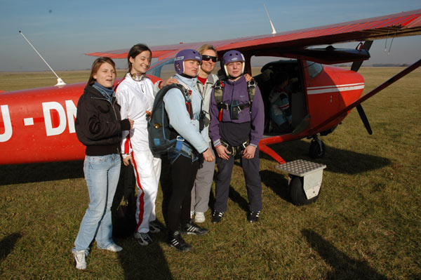 SkyDiving_18Nov2006