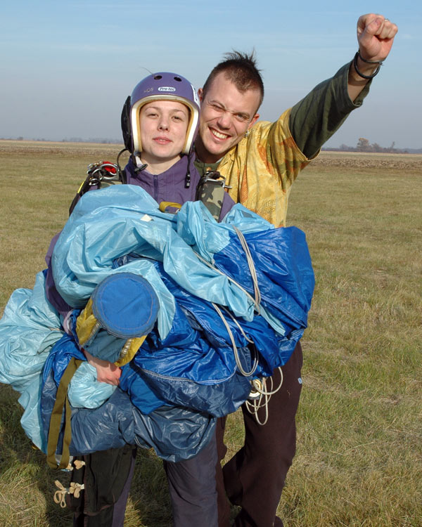 SkyDiving_18Nov2006