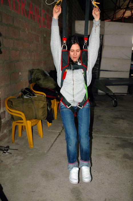 SkyDiving_1April2007