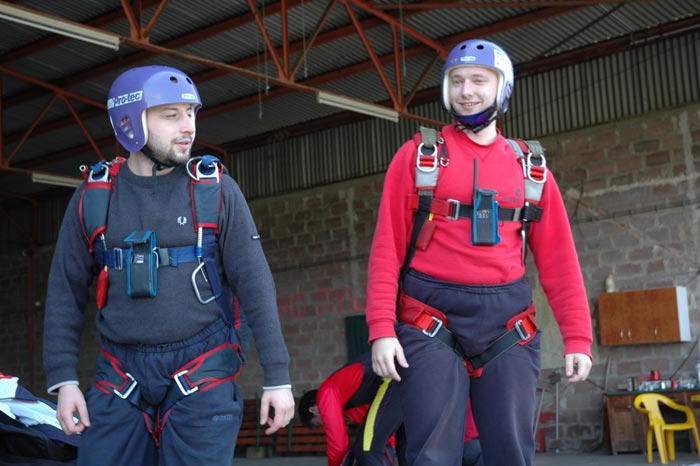 SkyDiving_1April2007