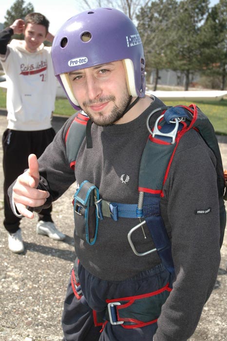 SkyDiving_1April2007