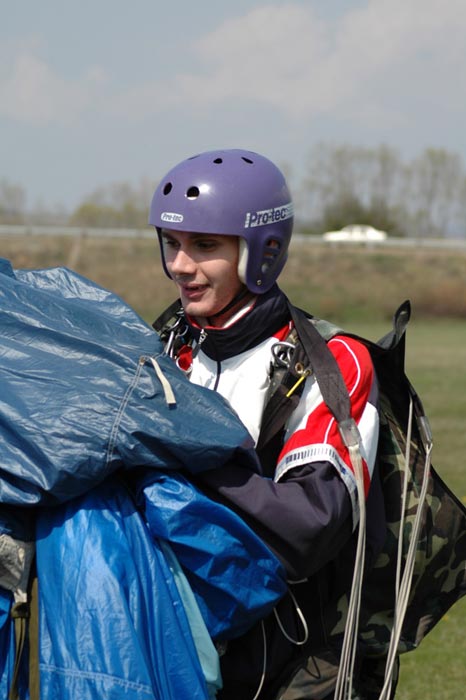 SkyDiving_1April2007