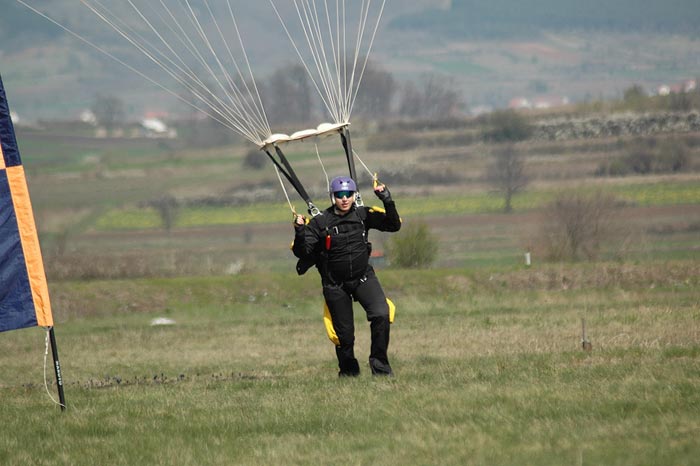 SkyDiving_1April2007