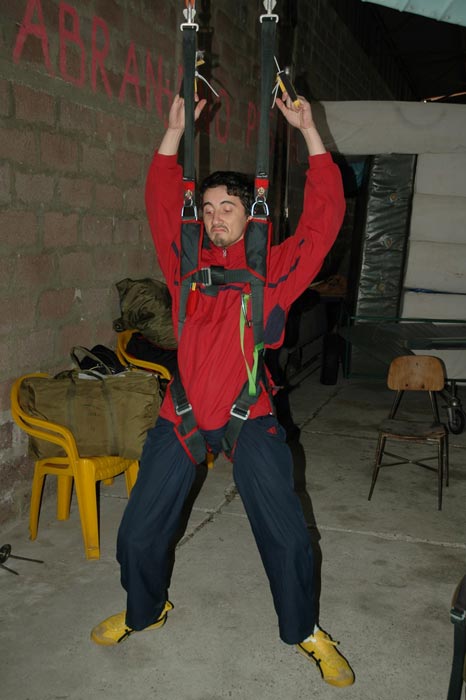 SkyDiving_1April2007