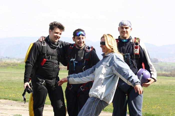 SkyDiving_1April2007
