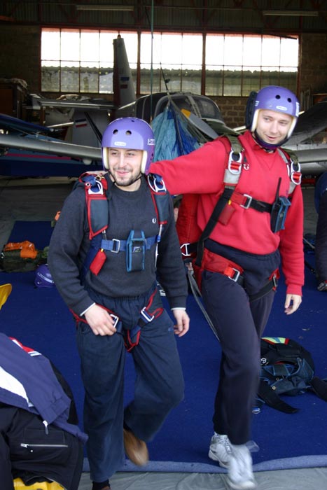 SkyDiving_1April2007