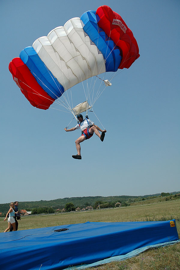 SkyDiving_22-23-July2006