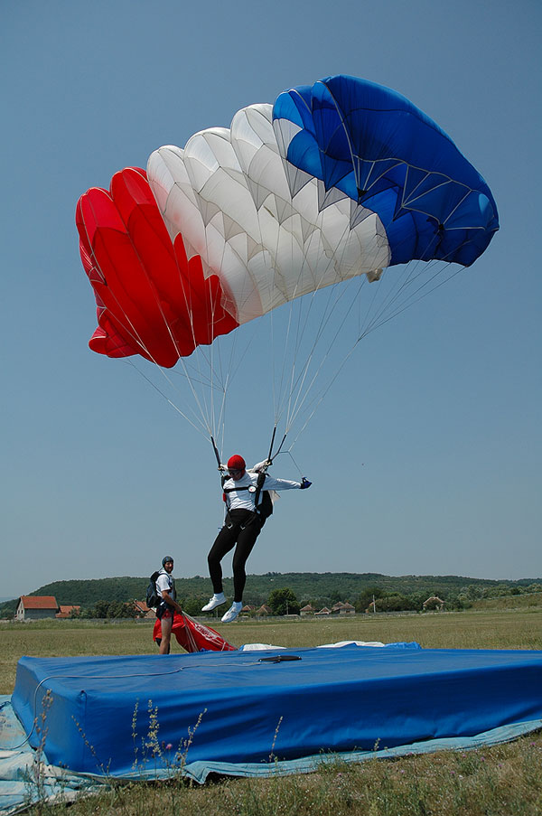 SkyDiving_22-23-July2006