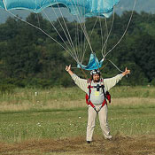 SkyDiving_22July2005