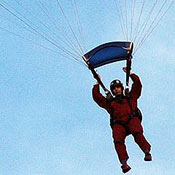 SkyDiving_22July2005