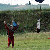 SkyDiving_22July2005