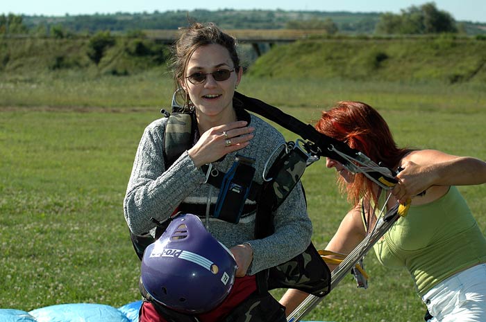 SkyDiving_22July2005