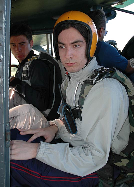 SkyDiving_22July2005