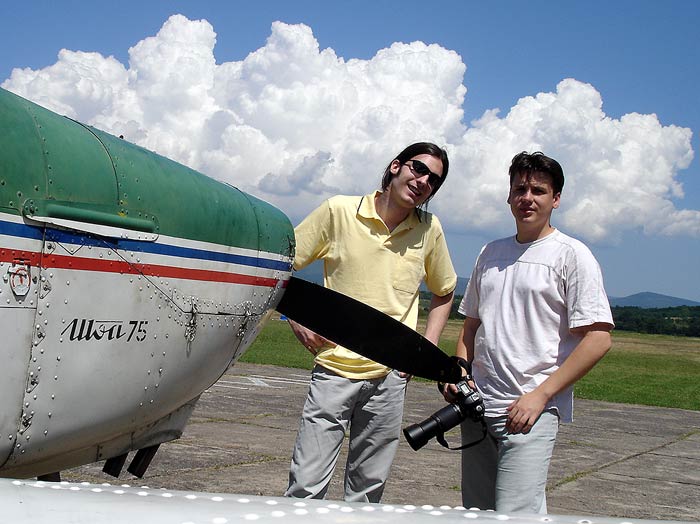 SkyDiving_22July2005