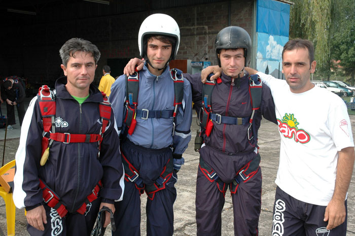 SkyDiving_26-27-Avgust2006